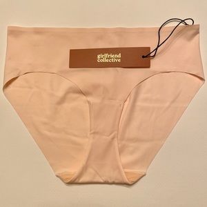 Girlfriend Collective Shell Sport Brief